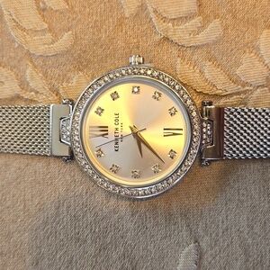 NWOT Kenneth Cole silver watch